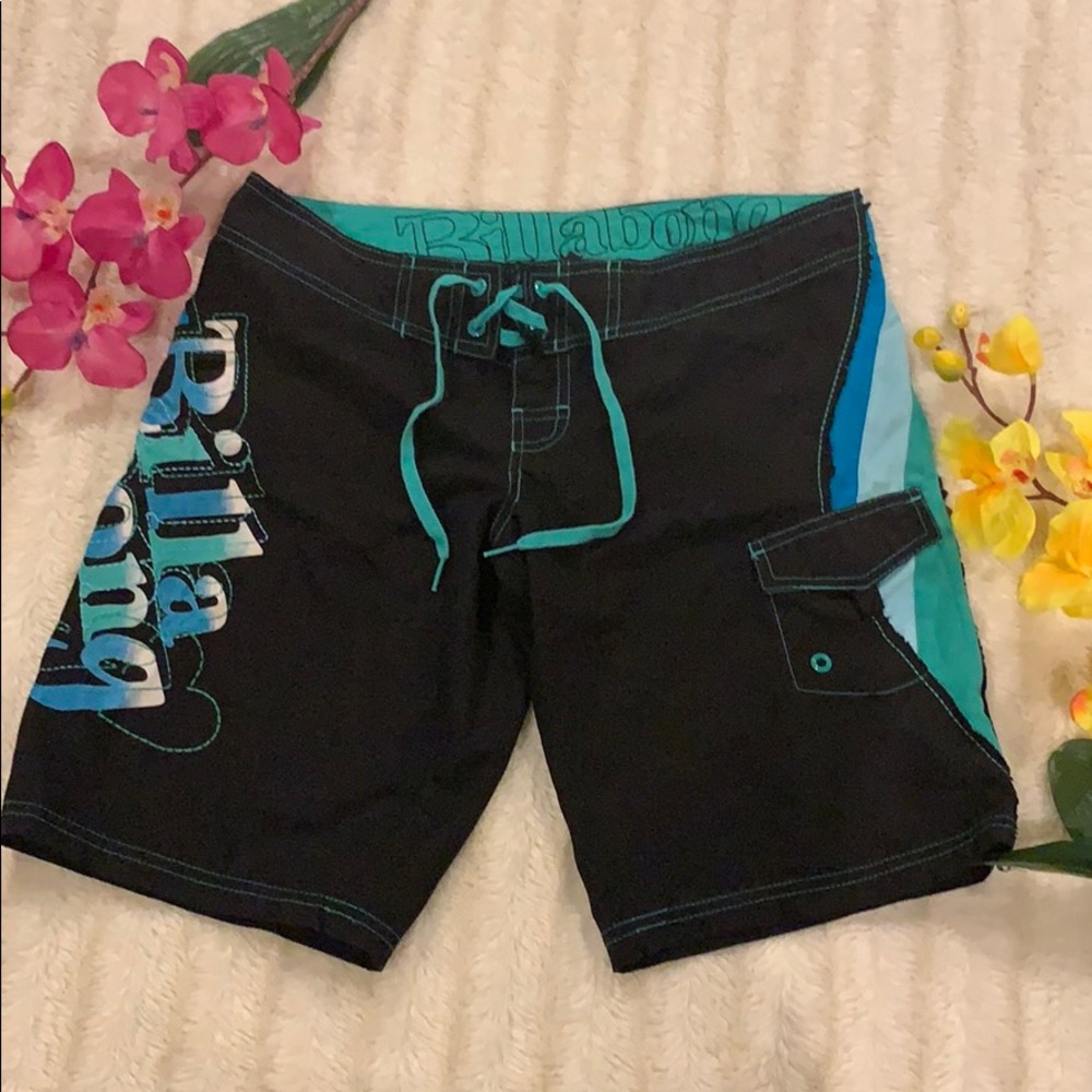 Billabong boardshorts